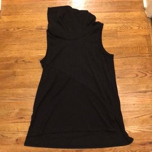 Sleeveless sweater